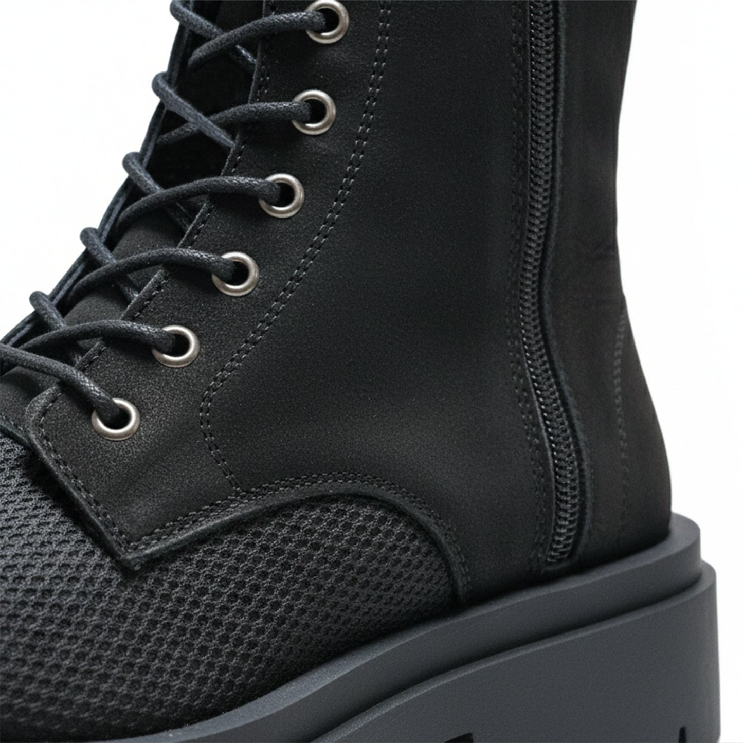 Urban Vanguard Boot