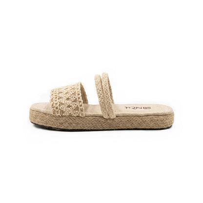 Zaya Slippers